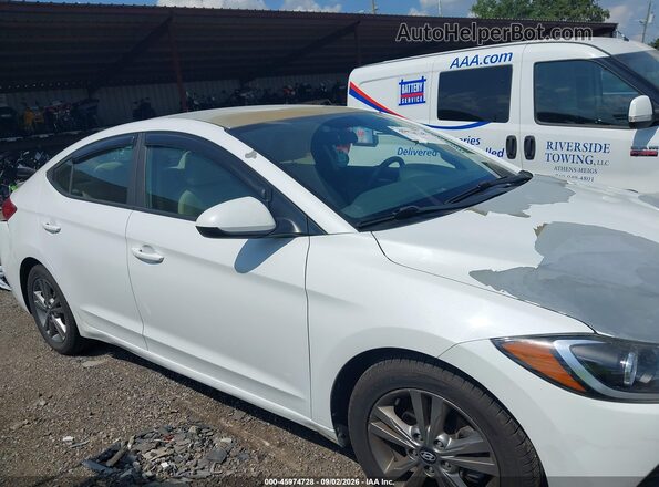 5NPD84LF0HH036688 2017 HYUNDAI ELANTRA White Vista interior trasera