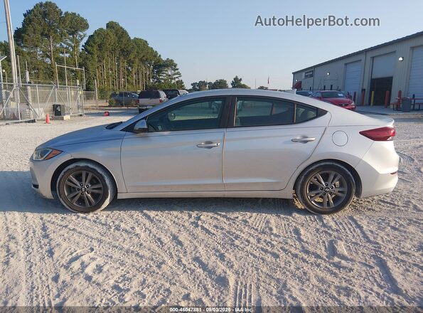 5NPD84LF1HH106120 2017 HYUNDAI ELANTRA Silver Սալոնի 360 աստիճան տեսք