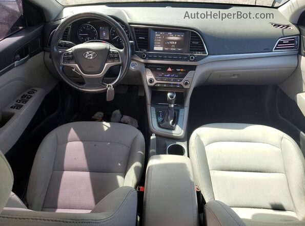 5NPD84LF2HH075007 2017 HYUNDAI ELANTRA Silver Widok deski rozdzielczej