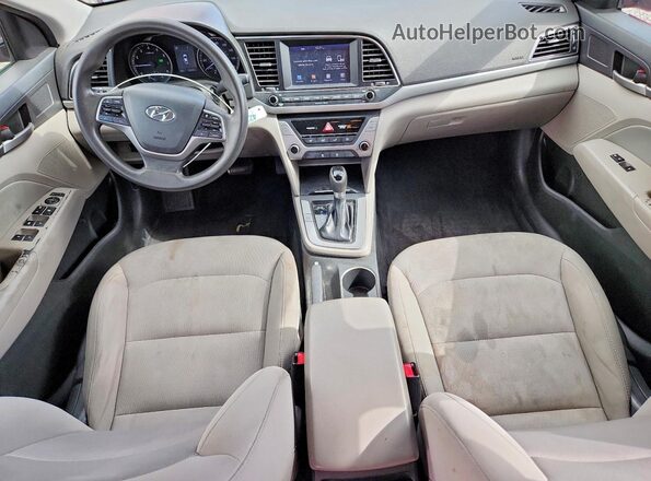 5NPD84LF2JH307224 2018 HYUNDAI ELANTRA Red Dashboard view