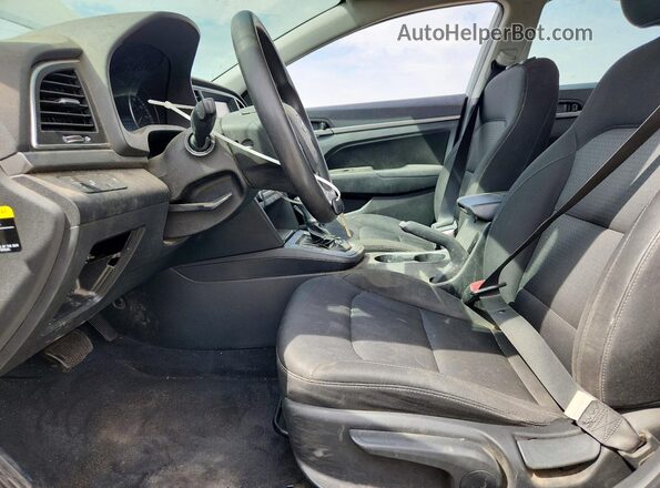5NPD84LF2JH318210 2018 HYUNDAI ELANTRA White Widok wnętrza z przodu