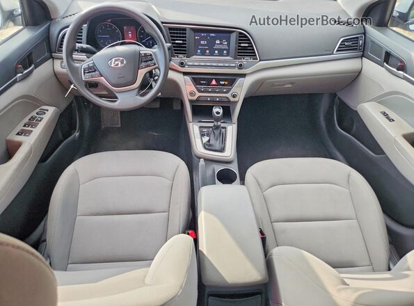 5NPD84LF2JH365558 2018 HYUNDAI ELANTRA Silver წინა პანელის ხედი