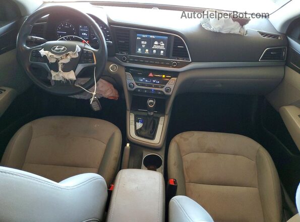 5NPD84LF3HH084122 2017 HYUNDAI ELANTRA Silver Vista del salpicadero