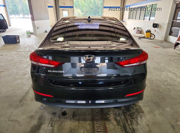 5NPD84LF3HH157747 2017 HYUNDAI ELANTRA Black Հետևի տեսք