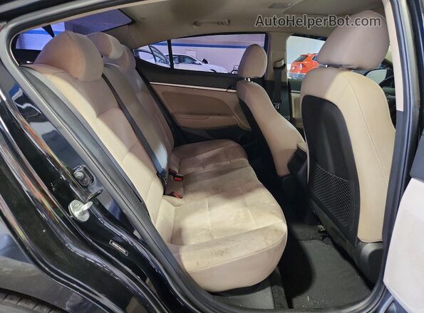 5NPD84LF3HH157747 2017 HYUNDAI ELANTRA Black Հետևի նստատեղերի տեսք