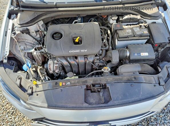 5NPD84LF3JH247583 2018 HYUNDAI ELANTRA Silver Widok wnętrza z tyłu