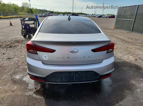5NPD84LF3LH568753 2020 HYUNDAI ELANTRA Красный Вид салона спереди