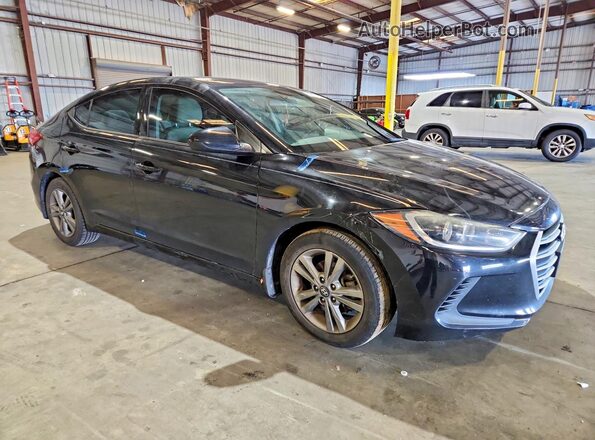 5NPD84LF4JH263677 2018 HYUNDAI ELANTRA Черный Передняя правая четверть
