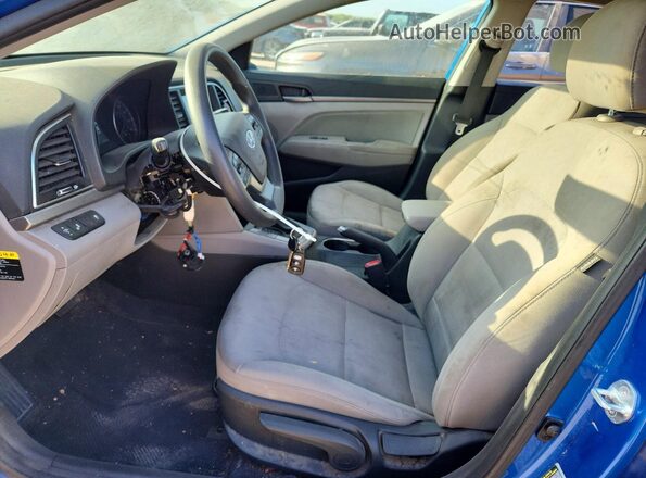 5NPD84LF4JH361236 2018 HYUNDAI ELANTRA Синий Вид салона спереди