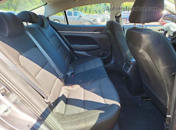 5NPD84LF4JH372981 2018 HYUNDAI ELANTRA Gray Вид задніх сидінь