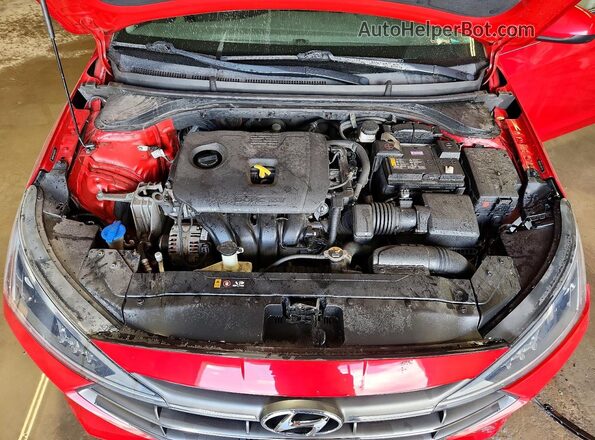 5NPD84LF4LH621721 2020 HYUNDAI ELANTRA Red Widok wnętrza z tyłu