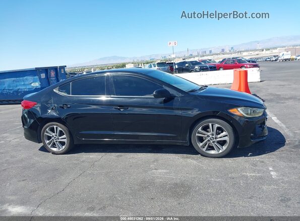 5NPD84LF5HH012676 2017 HYUNDAI ELANTRA Черный Вид задней части салона