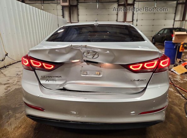 5NPD84LF5HH066947 2017 HYUNDAI ELANTRA Серебряный Вид сзади