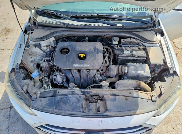 5NPD84LF5HH115077 2017 HYUNDAI ELANTRA White Вид задньої частини салону