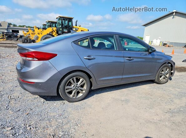 5NPD84LF5JH374688 2018 HYUNDAI ELANTRA Серебряный Задняя правая четверть