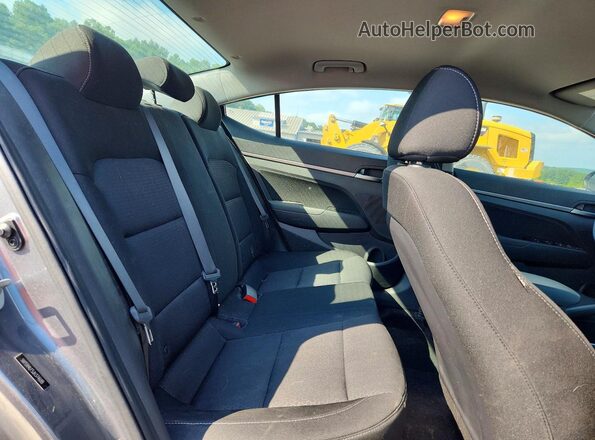 5NPD84LF5JH374688 2018 HYUNDAI ELANTRA Серебряный Вид задних сидений