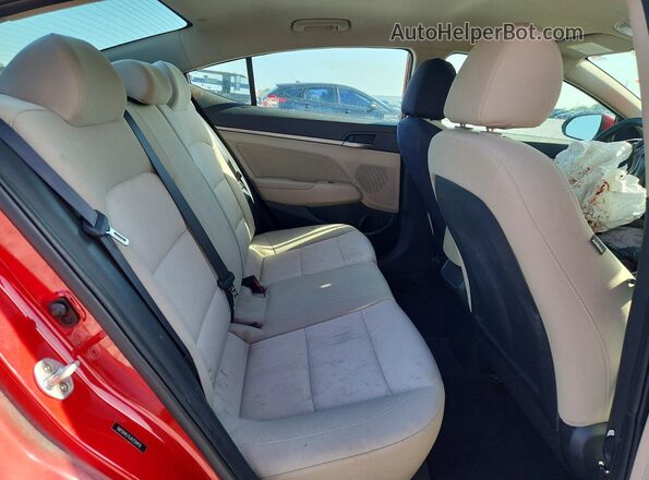 5NPD84LF6JH259419 2018 HYUNDAI ELANTRA Red უკანა სავარძლების ხედი