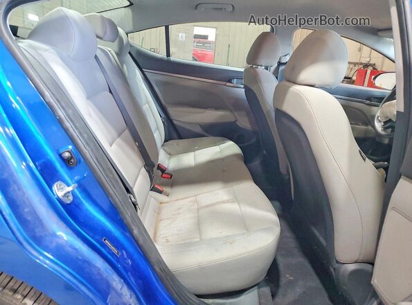 5NPD84LF6JH275376 2018 HYUNDAI ELANTRA Blue Rear seats view