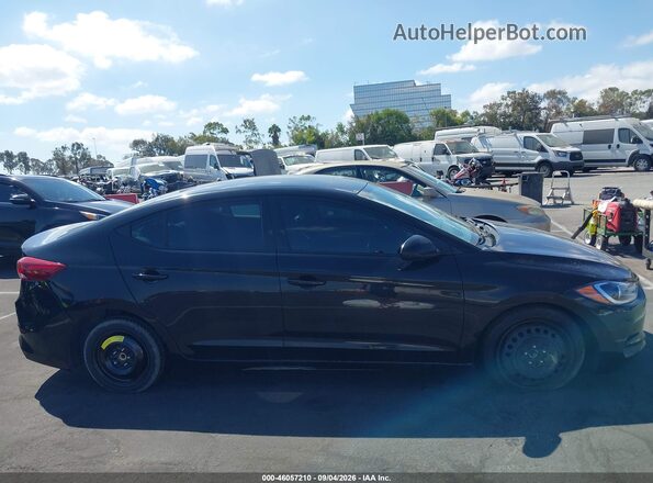 5NPD84LF6JH329517 2018 HYUNDAI ELANTRA Black Սարքավորումների վահանակի տեսք