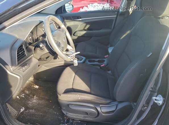 5NPD84LF6LH523760 2020 HYUNDAI ELANTRA Gray Front interior view