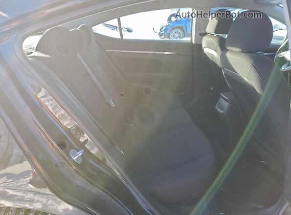 5NPD84LF6LH523760 2020 HYUNDAI ELANTRA Gray Rear seats view