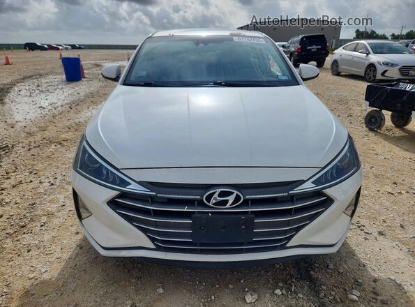 5NPD84LF6LH565068 2020 HYUNDAI ELANTRA White Widok z przodu