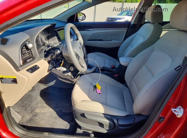 5NPD84LF7HH021153 2017 HYUNDAI ELANTRA Red Front interior view