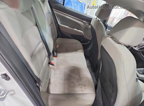 5NPD84LF7HH027101 2017 HYUNDAI ELANTRA White Вид задніх сидінь
