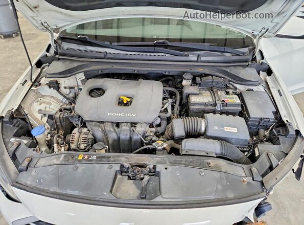 5NPD84LF7HH027101 2017 HYUNDAI ELANTRA White Вид задньої частини салону