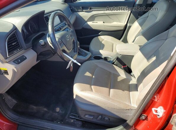 5NPD84LF7HH061670 2017 HYUNDAI ELANTRA Red Вид салону спереду