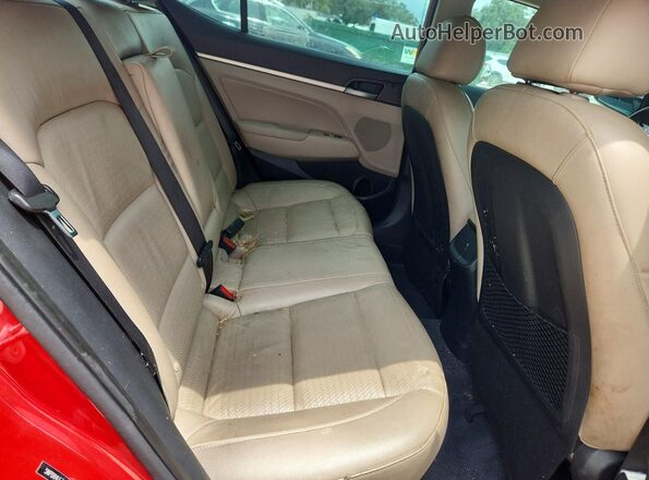5NPD84LF7HH097259 2017 HYUNDAI ELANTRA Красный Вид задних сидений