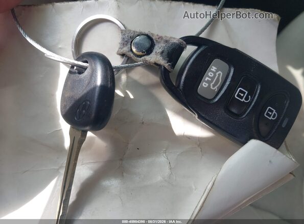 5NPD84LF7JH234352 2018 HYUNDAI ELANTRA White Dashboard view