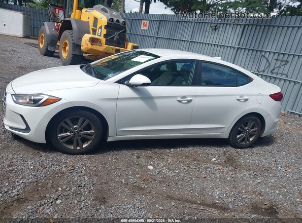 5NPD84LF7JH234352 2018 HYUNDAI ELANTRA White 360 interior view