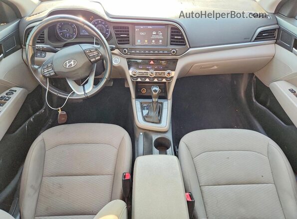 5NPD84LF7LH533746 2020 HYUNDAI ELANTRA Red Առջևի վահանակի տեսք