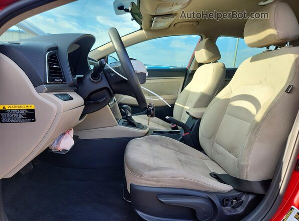 5NPD84LF8HH016169 2017 HYUNDAI ELANTRA Red Vista interior delantera