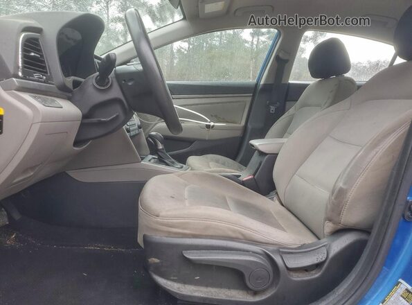 5NPD84LF8HH146839 2017 HYUNDAI ELANTRA Blue წინა სალონის ხედი