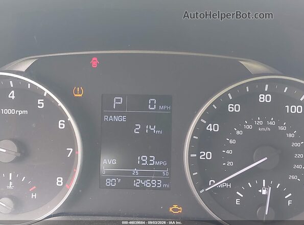 5NPD84LF8HH168386 2017 HYUNDAI ELANTRA Black Вид задніх сидінь