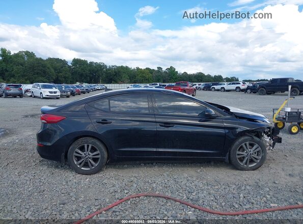 5NPD84LF8HH209664 2017 HYUNDAI ELANTRA Черный Вид задней части салона
