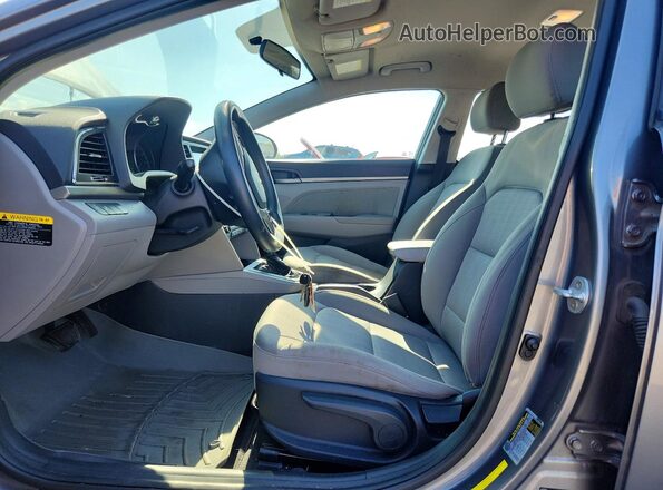 5NPD84LF8JH250043 2018 HYUNDAI ELANTRA Gray წინა სალონის ხედი