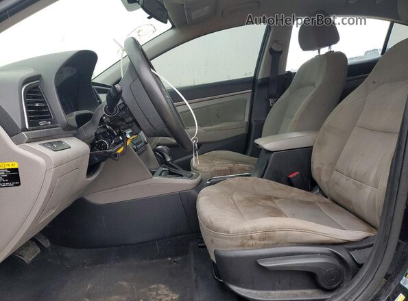 5NPD84LF8JH337134 2018 HYUNDAI ELANTRA Black Widok wnętrza z przodu