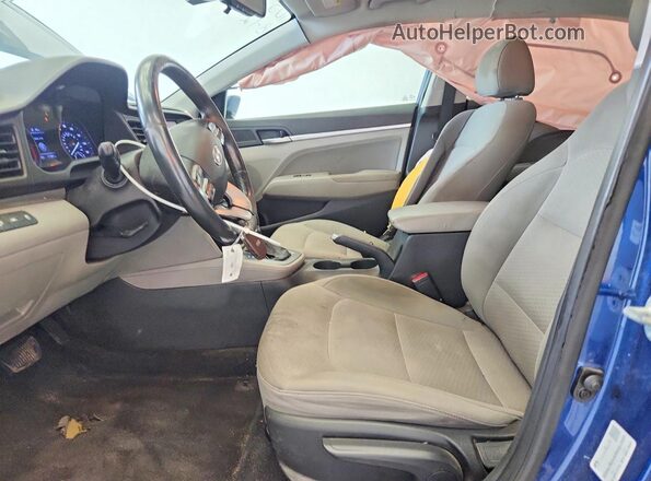 5NPD84LF8LH595933 2020 HYUNDAI ELANTRA Blue Вид салону спереду