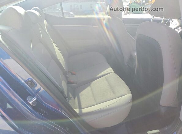 5NPD84LF9JH242338 2018 HYUNDAI ELANTRA Blue Հետևի նստատեղերի տեսք