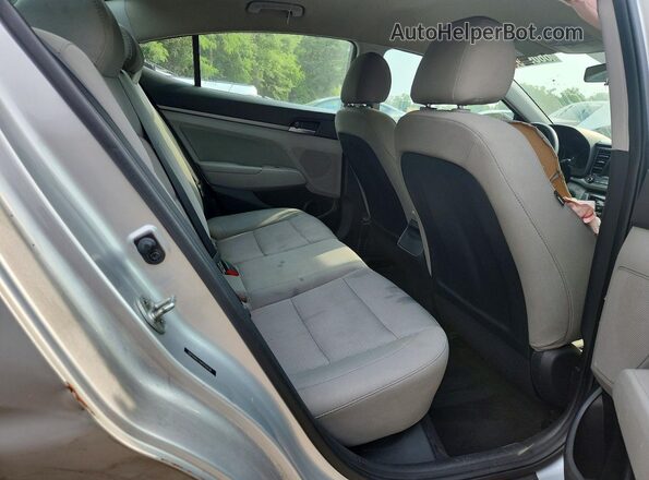 5NPD84LF9JH250438 2018 HYUNDAI ELANTRA Silver Вид задніх сидінь