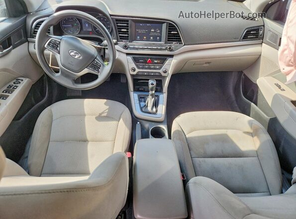 5NPD84LF9JH250438 2018 HYUNDAI ELANTRA Silver Вид панелі приладів