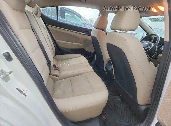 5NPD84LF9JH401505 2018 HYUNDAI ELANTRA White Vista de los asientos traseros