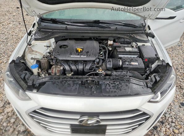 5NPD84LF9JH401505 2018 HYUNDAI ELANTRA White Vista interior trasera