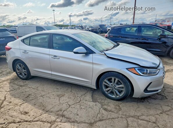 5NPD84LFXJH240758 2018 HYUNDAI ELANTRA Silver წინა მარჯვენა