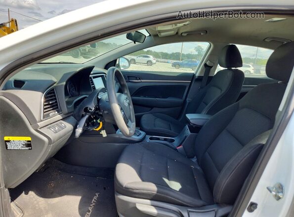 5NPD84LFXJH380812 2018 HYUNDAI ELANTRA White Widok wnętrza z przodu