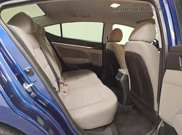 5NPD84LFXKH455588 2019 HYUNDAI ELANTRA Blue Вид задніх сидінь