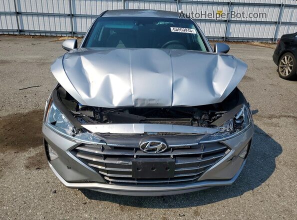 5NPD84LFXLH561511 2020 HYUNDAI ELANTRA Серебряный Вид спереди